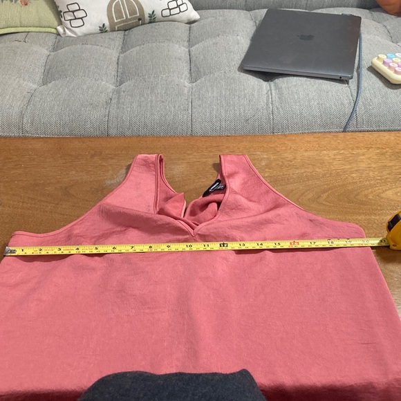 💜2for$35💜 Express Women's Coral Ruffled Cross-Back V-Neck Tank Top Lightweight - Picture 10 of 11